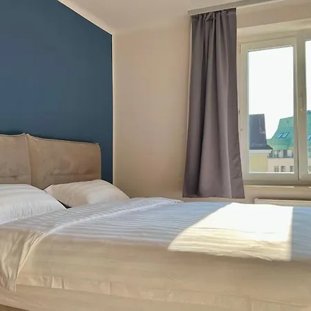 Homely 2 Apartment