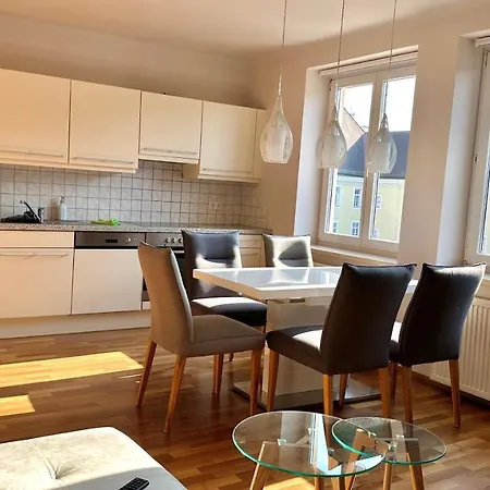 Homely 2 * Sankt Poelten