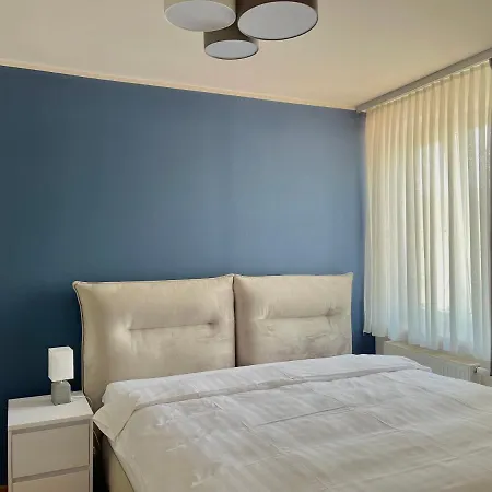 Apartment Homely 2 *