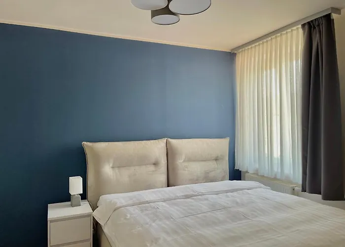 Apartamento Homely 2 *